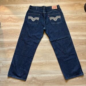 Y2K Vintage Levi’s 569 Embroidered Dark Blue Loose Straight Jeans Men’s 40×32